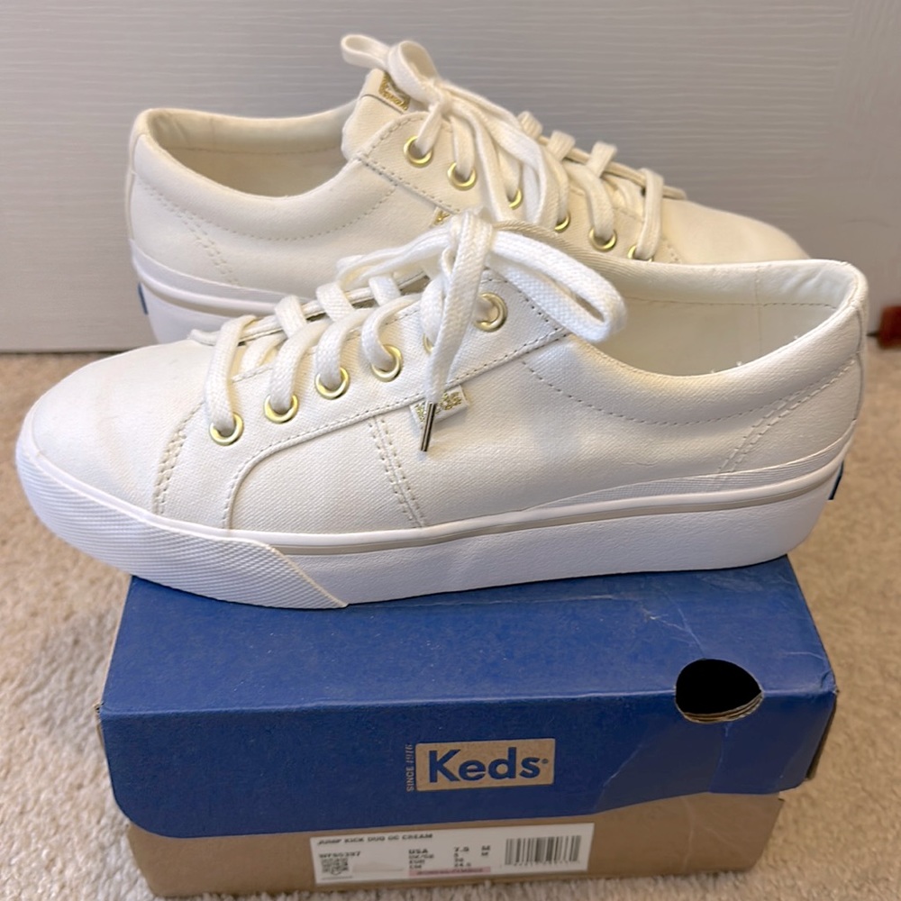 NIB Women’s KEDS cream jump kick duo platform sneakers size 7.5M